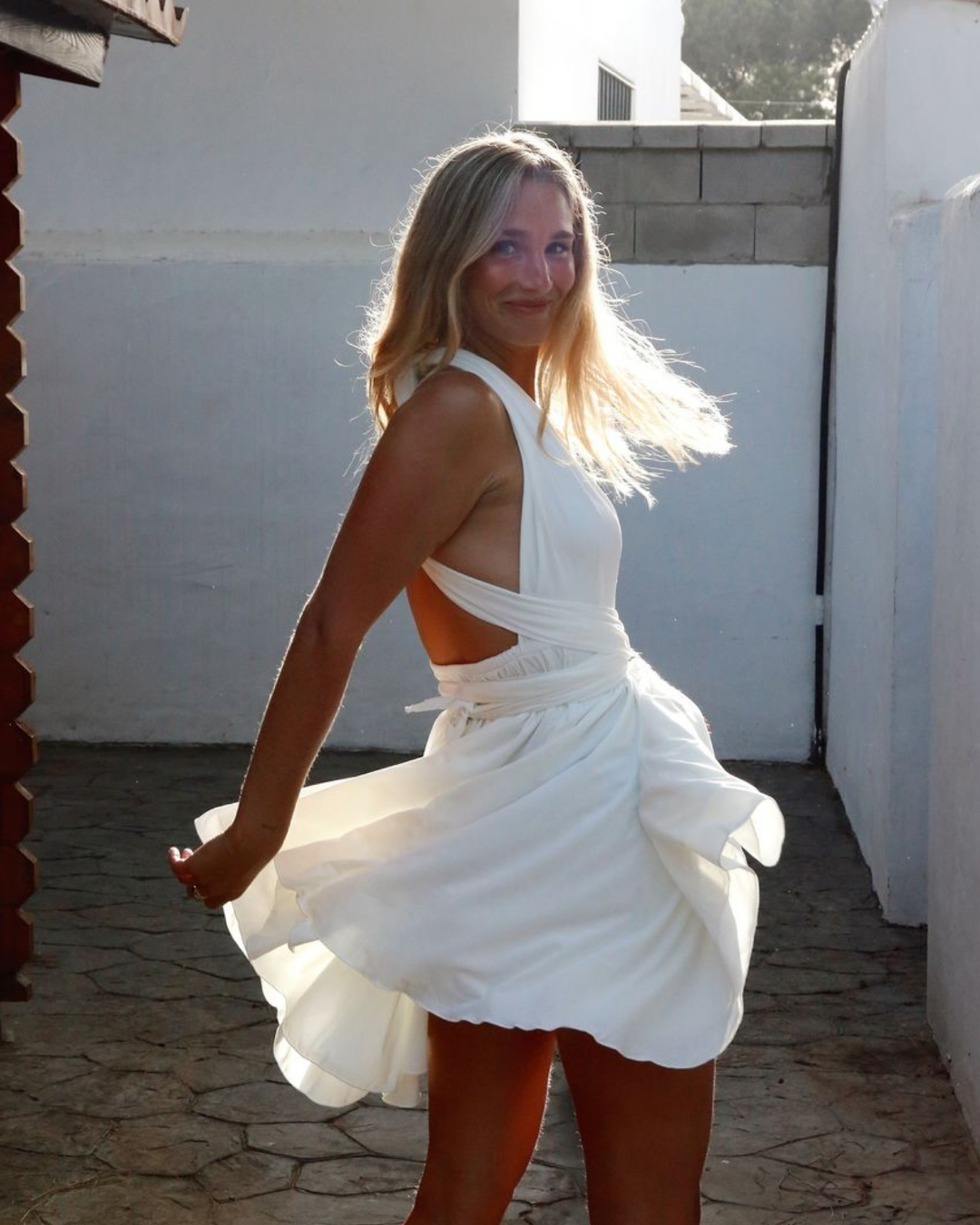 MINIVESTIDO INFINITY NOVIA