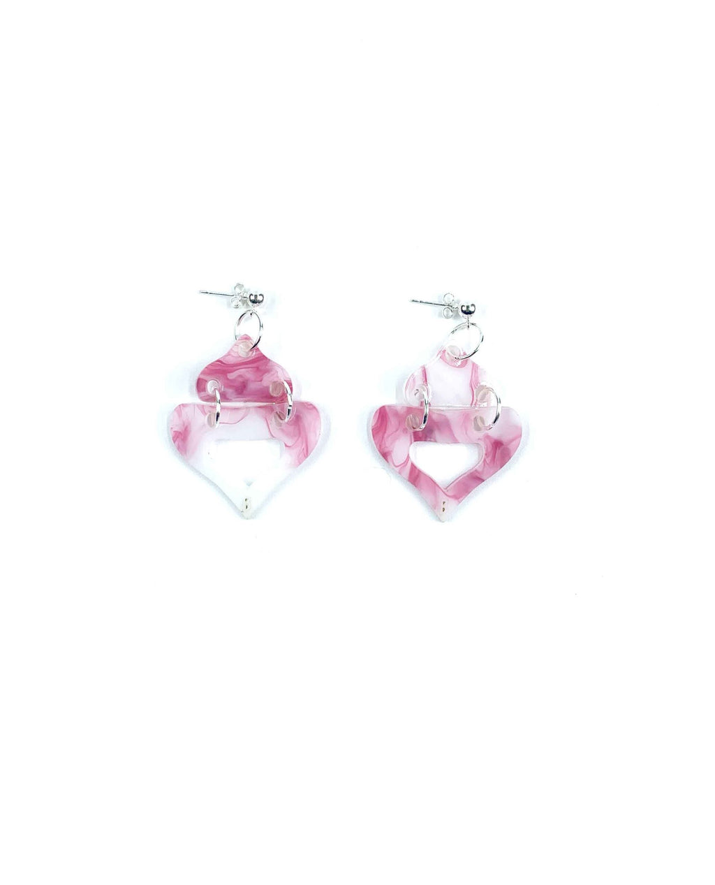 Pink marbled resin double heart earrings